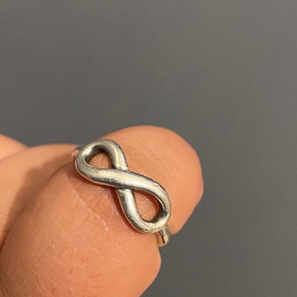 James Avery Infinity Ring - Picture 2 of 3